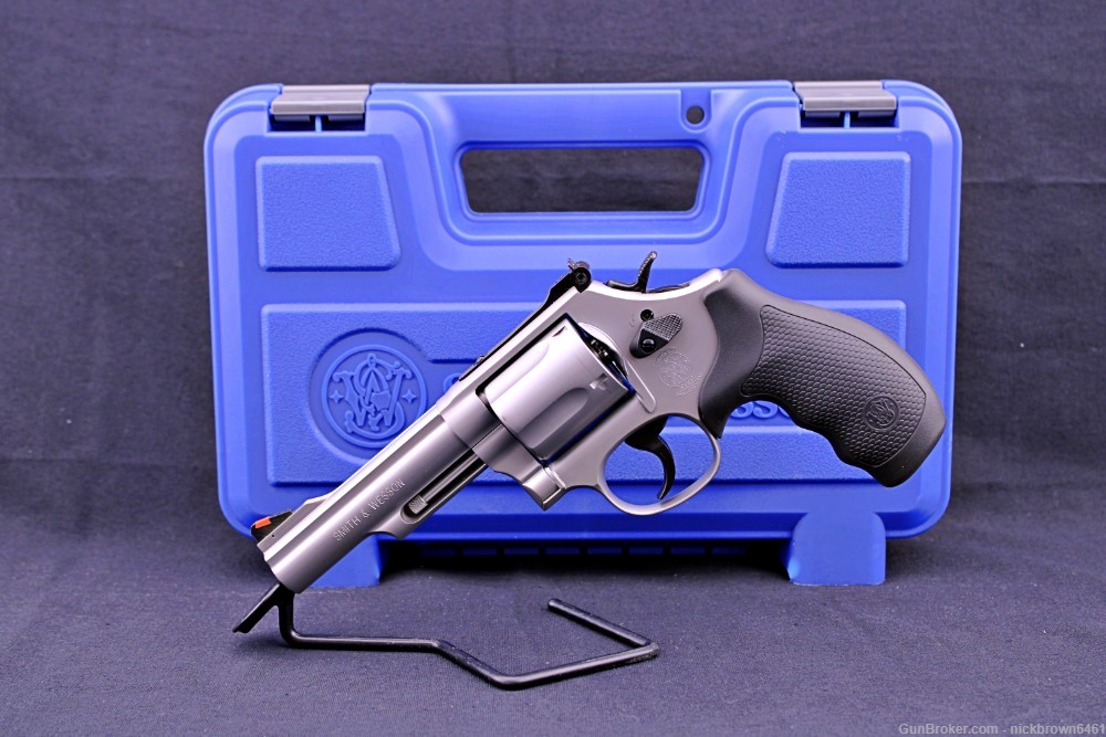 SMITH & WESSON 69 COMBAT MAGNUM 44 MAG 4.25" BBL S&W 5 SHOT FACTORY BOX-img-1