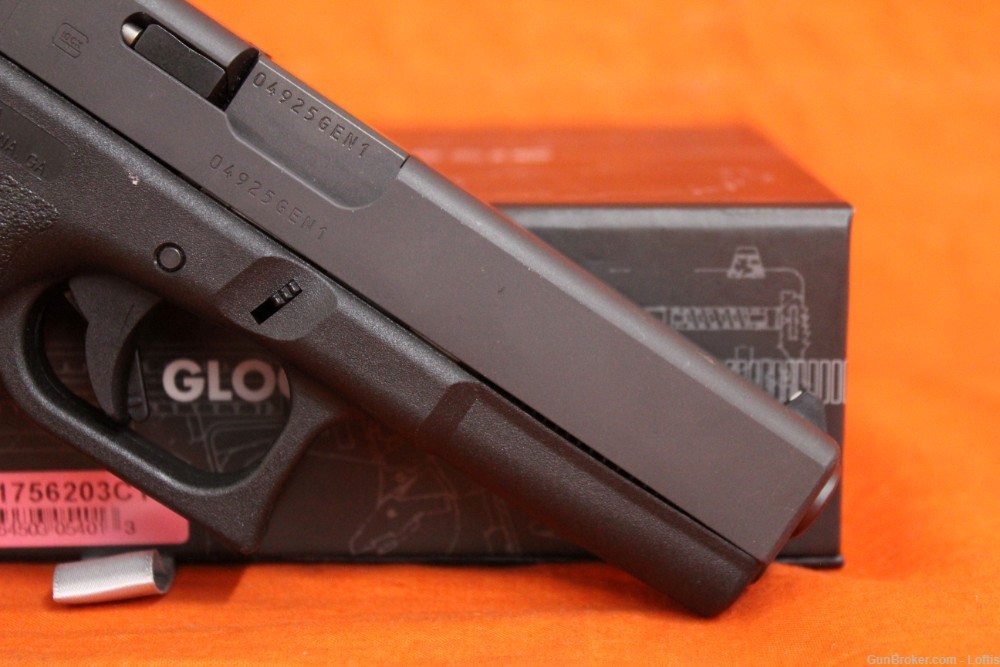 Glock 17 Gen1 9mm NEW! Free Layaway!-img-5