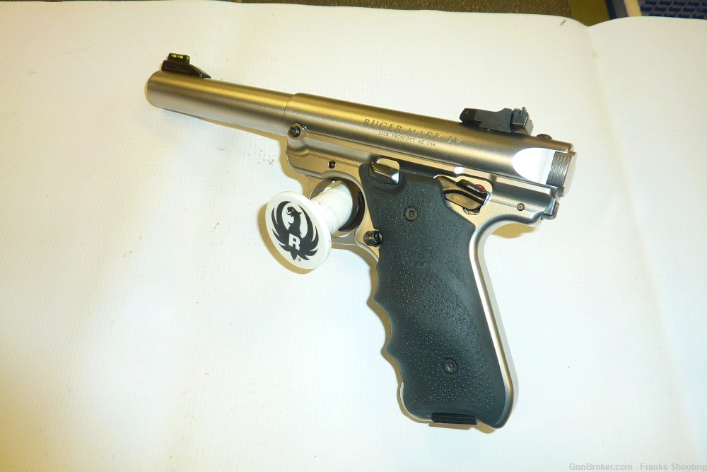 RUGER MARK IV TARGET 22 CAL 5.5" BBL STAINLESS PISTOL USED.-img-1