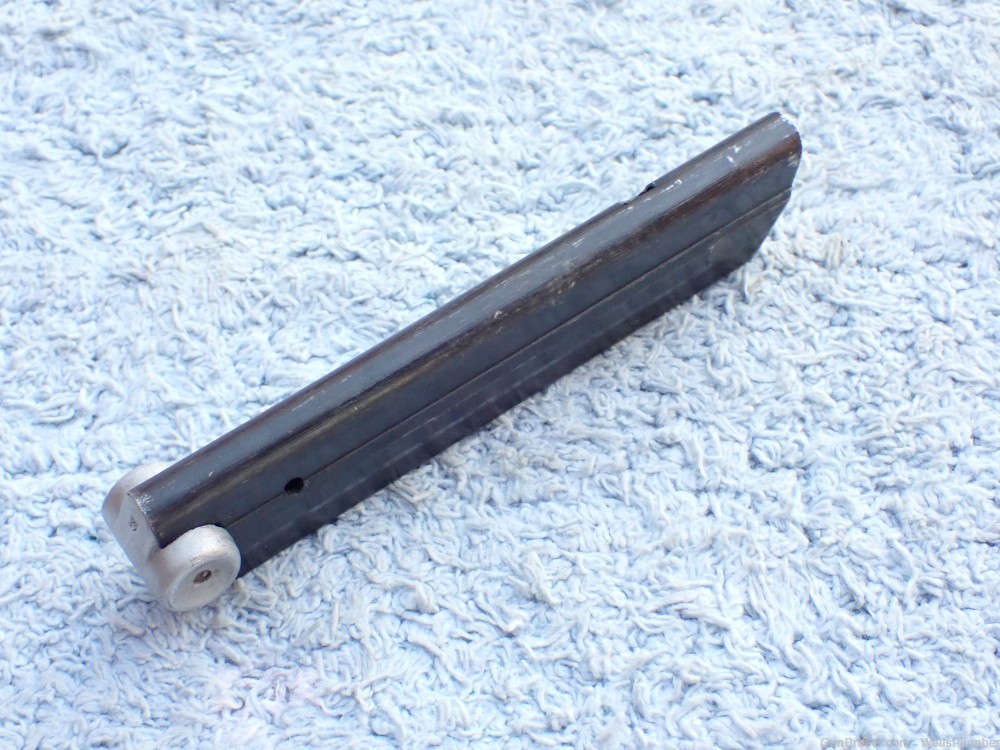 GERMAN WWII LUGER P-08 122 STRAIGHT WING EAGLE 37 9MM MAGAZINE #450-img-3