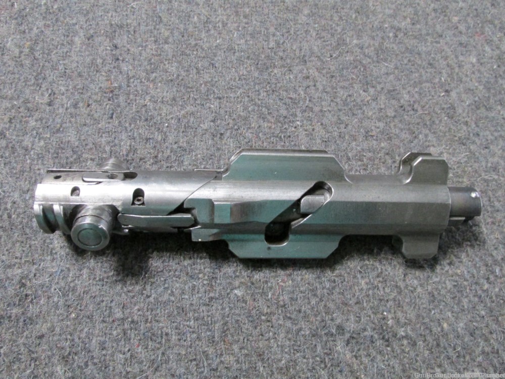 GERMAN WWII MG-34 MACHINE GUN BOLT ASSEMBLY WITH WAFFENAMT MARKING-img-0