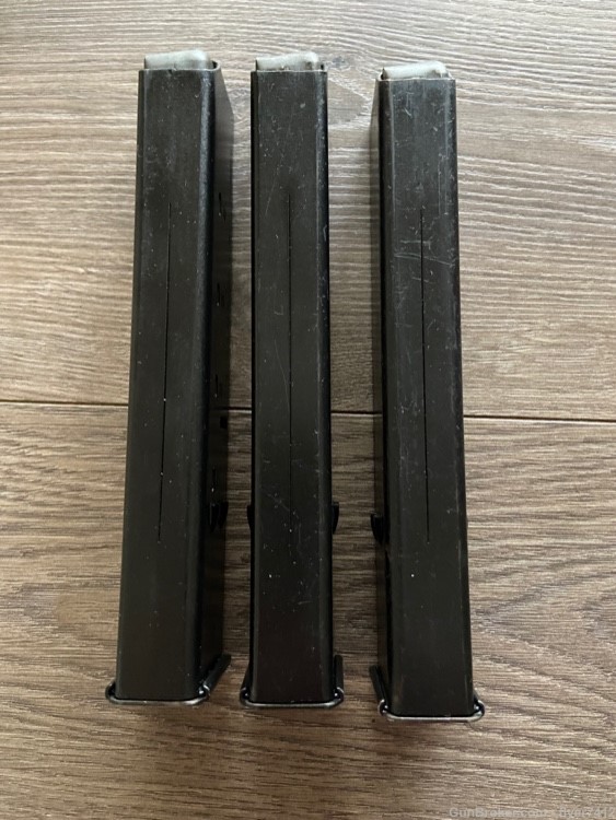 Original UZI / Action Arms 9mm Magazines and Pouches -img-8