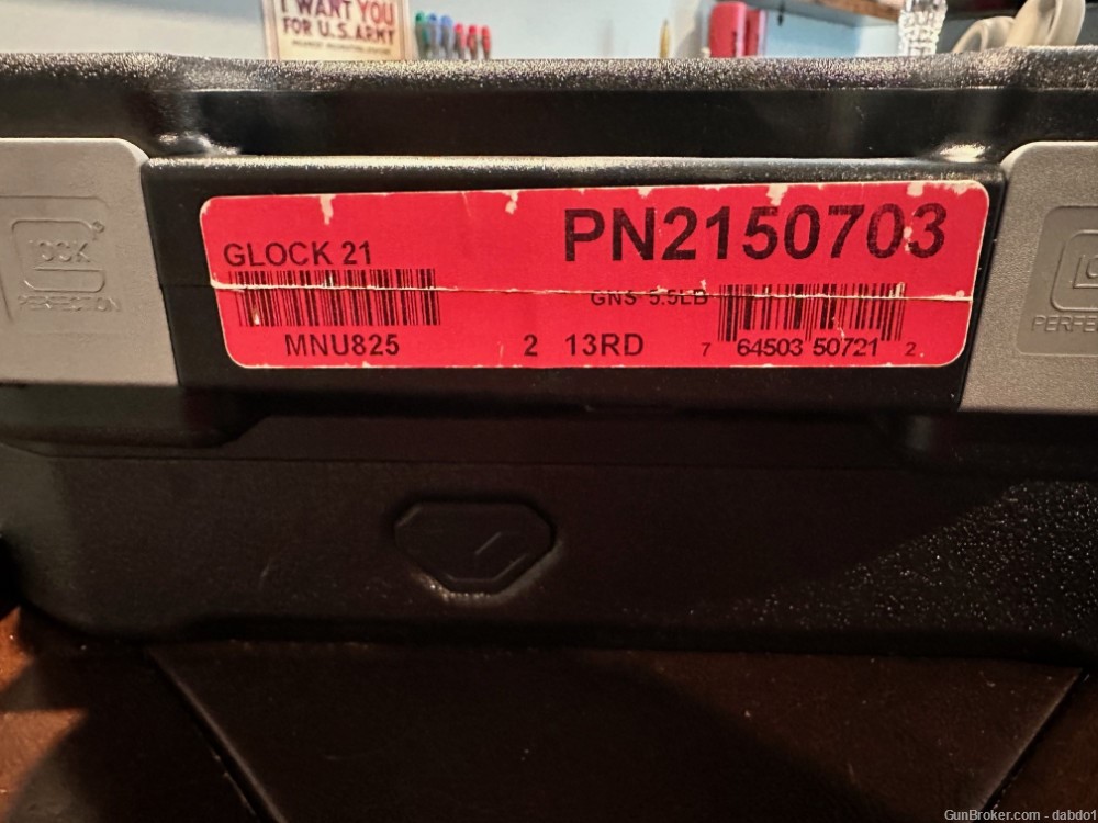 Glock 21 45 Auto (ACP) 4.6in Black Pistol - 13+1 Rounds-img-2