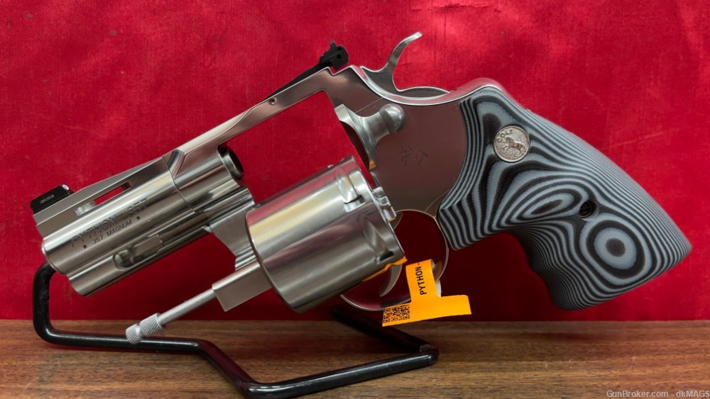 Colt Python Combat Elite .357 mag 6 RD 3" BBL DA / SA Stainless Revolver-img-4