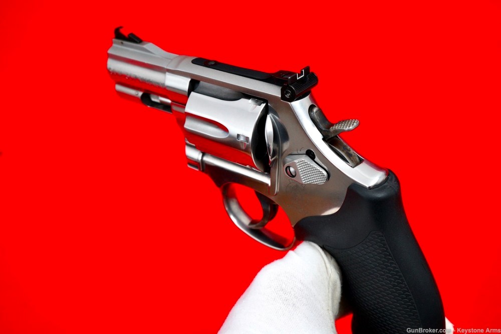 Awesome Smith & Wesson 686 2.5" .357 Magnum 7-Shot Original Case-img-13