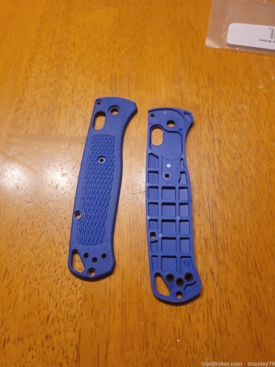 Benchmade OEM Bugout Scales Handle-img-0