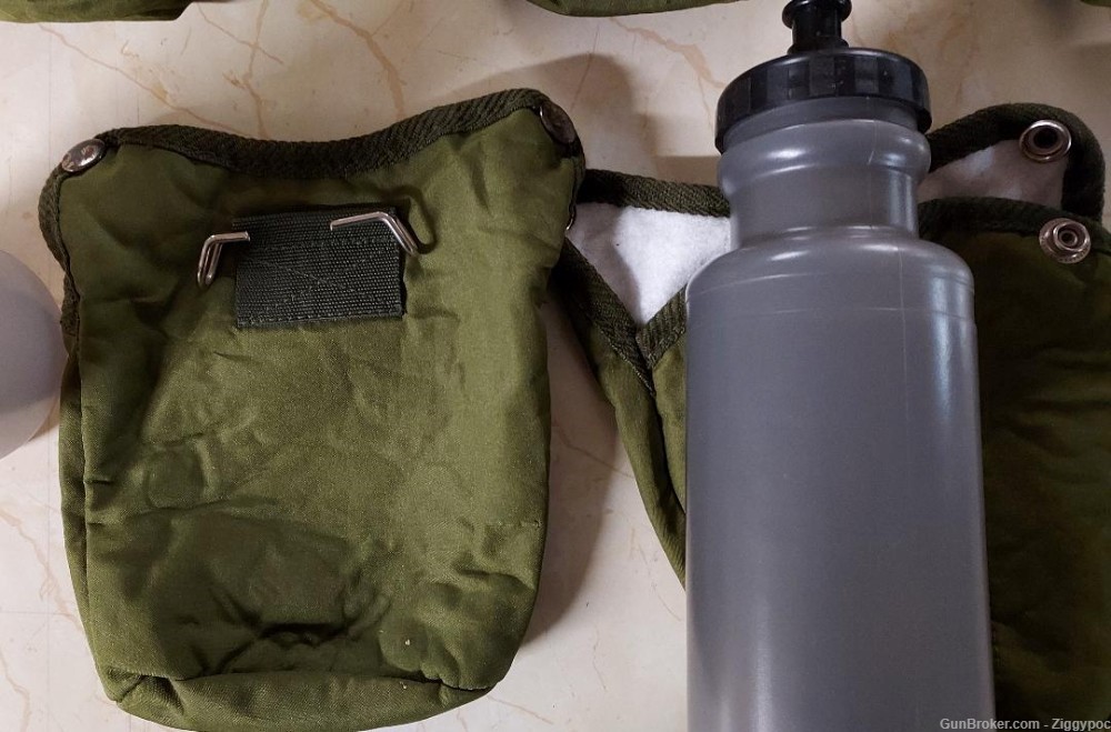 5 Factory New Water Bottles with OD Green Shrouds/Belt/Bag Clips-img-6