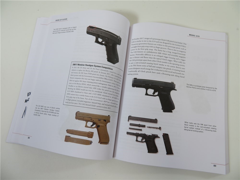 Book of Glock, 1st Edition - Signed Copy, FREE SHIPPING-img-3