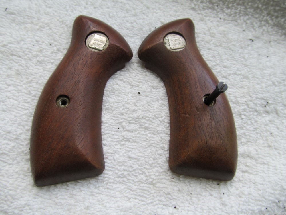 Charter Arms small Frame Grips-img-0