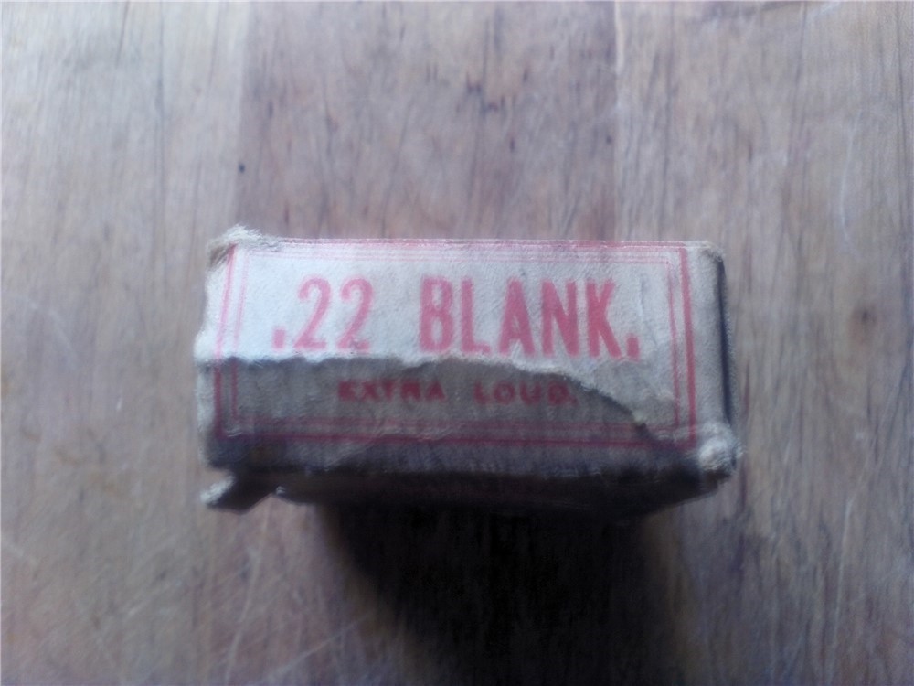 Vintage Winchester 22 Blank cartridges-22 rds-img-1