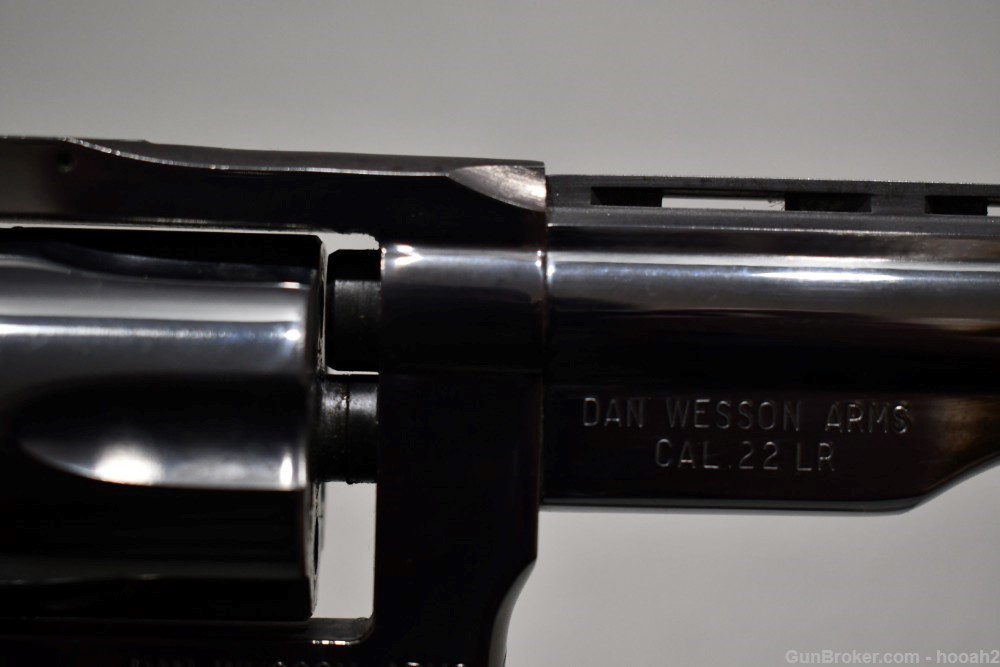 Uncommon Dan Wesson 22V Double Action Revolver 4" VR 22 LR Blued-img-7