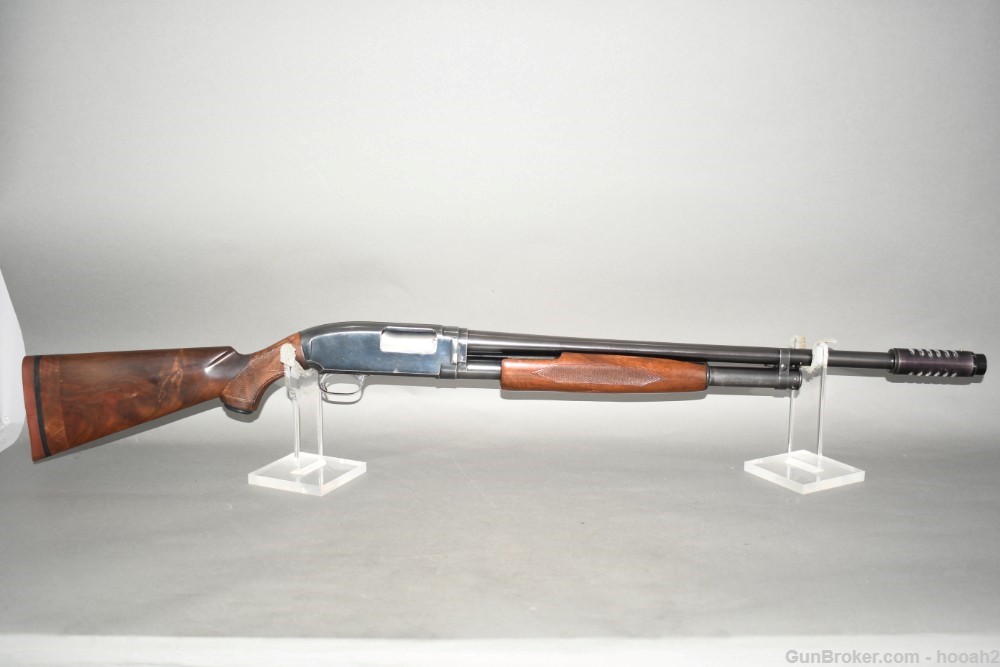 Winchester Model 12 Pump Shotgun 2 3/4" 12 G 26" Cutts 1953 READ-img-0