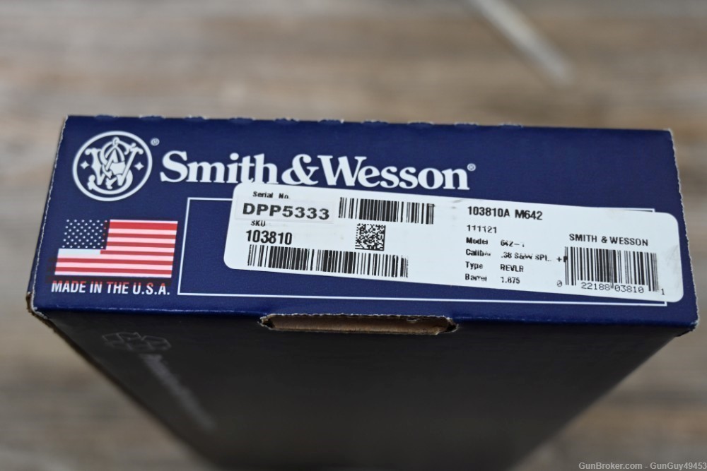 Smith and Wesson Model 642-1 38 Special revolver-img-2