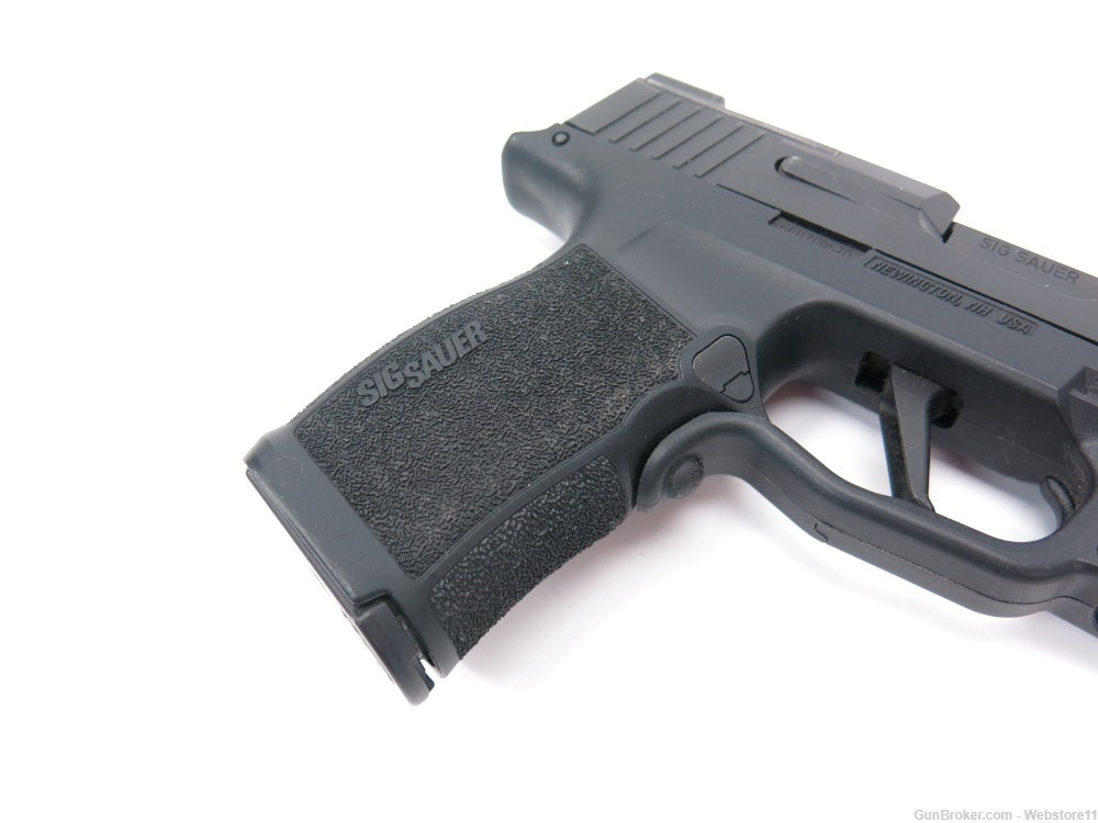 Sig Sauer P365 X 3" 9mm Semi-Auto Pistol w/ Laser, Magazine, Case-img-17