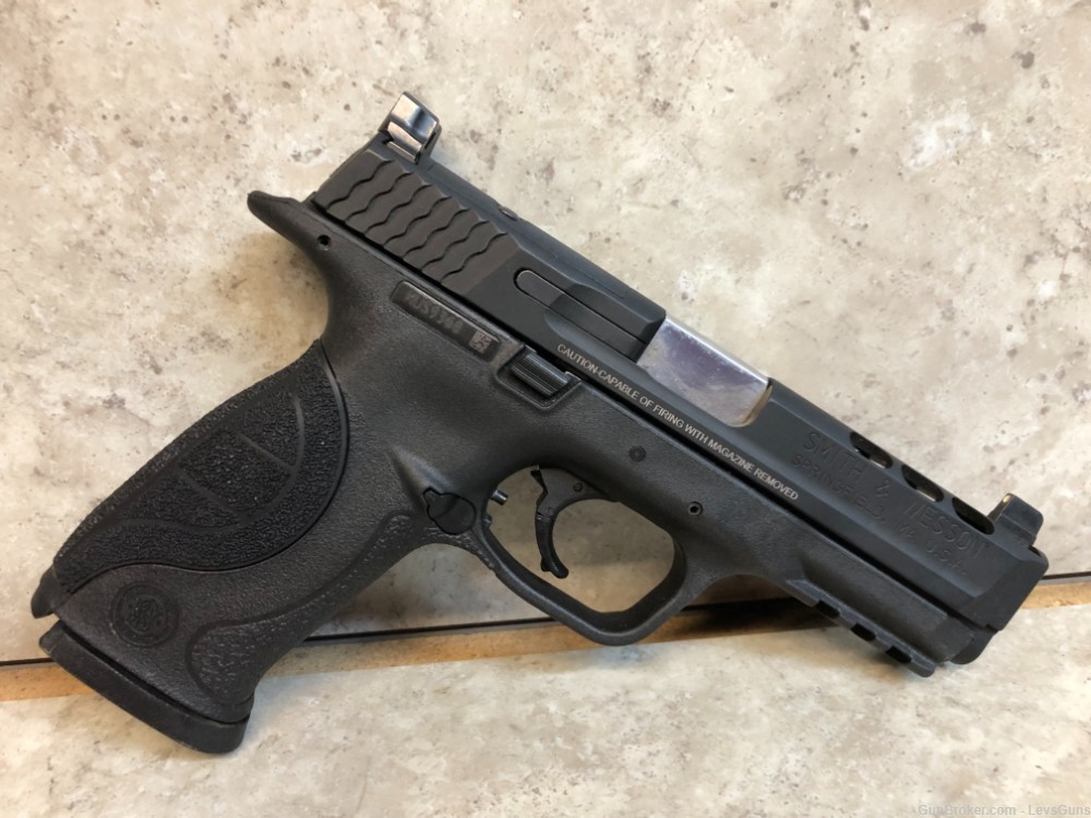 Smith & Wesson M&P40 Performance Center (ported) .40 S&W Pistol-img-2