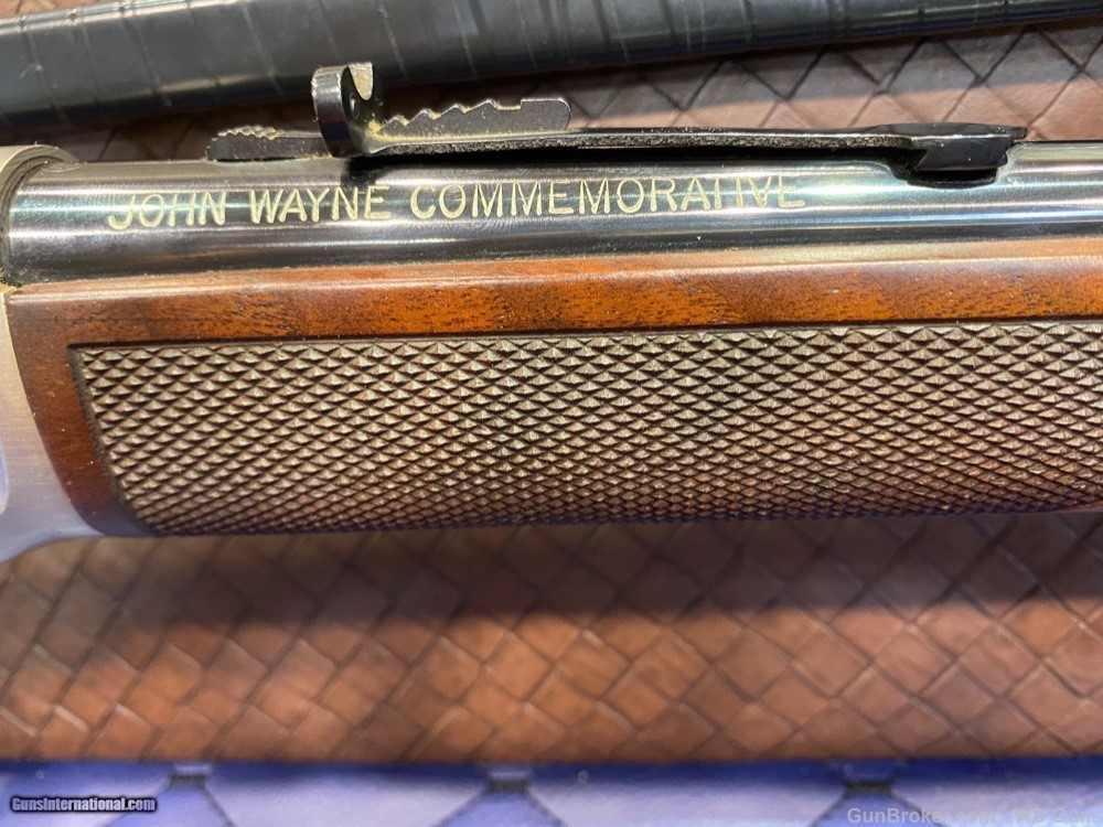 Winchester 94 32-40 John Wayne Commemorative Lever Action Rifle-img-10