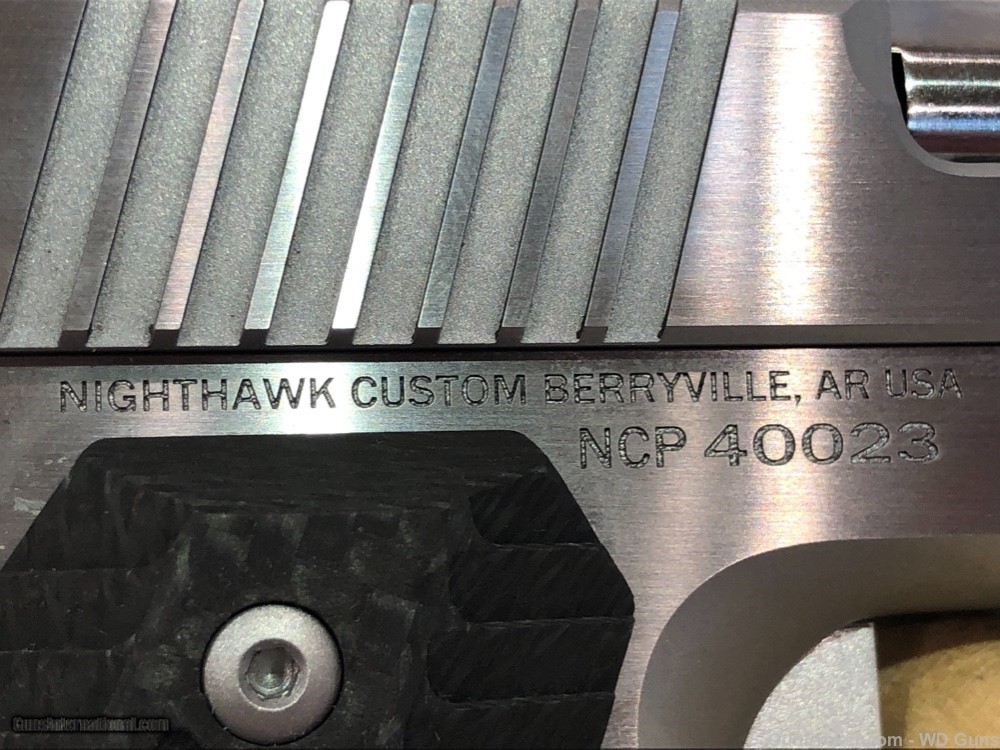 NEW Nighthawk Custom Shadow Hawk 10mm Long Slide 0391 Carbon Fiber Grips-img-6