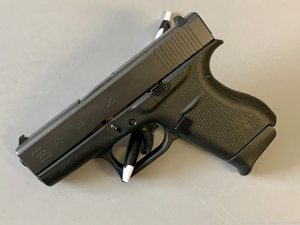 Glock Model 43 Semi-Auto Pistol 9mm Extra Mag-img-1