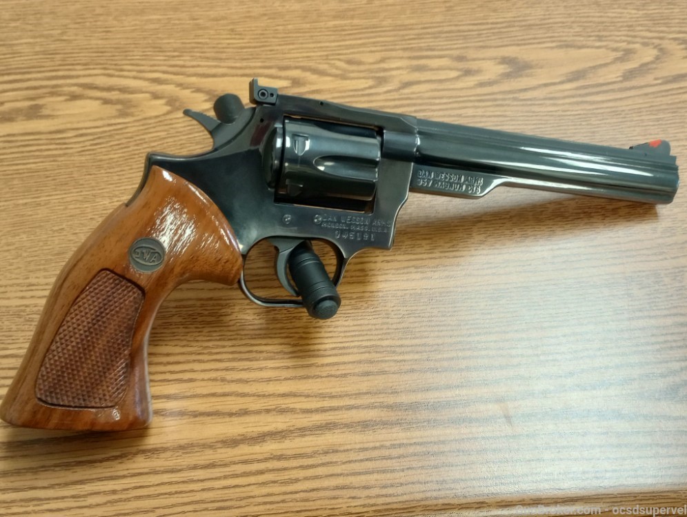 Dan Wesson Arms Model 15-2  357 Magnum Revolver 6" barrel 1970s-img-36