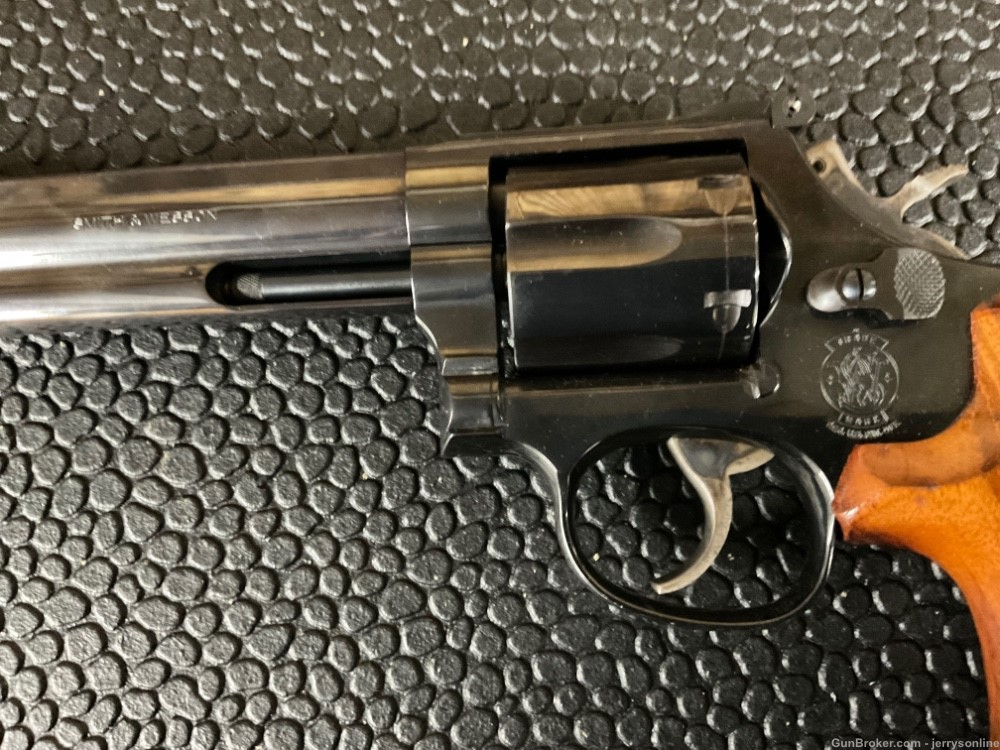 Smith & Wesson 586 Distinguished Combat Magnum-img-3