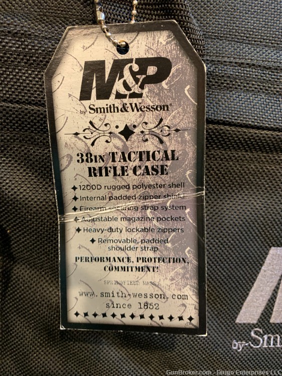 Smith & Wesson M&P 38 in Allen Tactical Rifle Case Excellent!-img-3