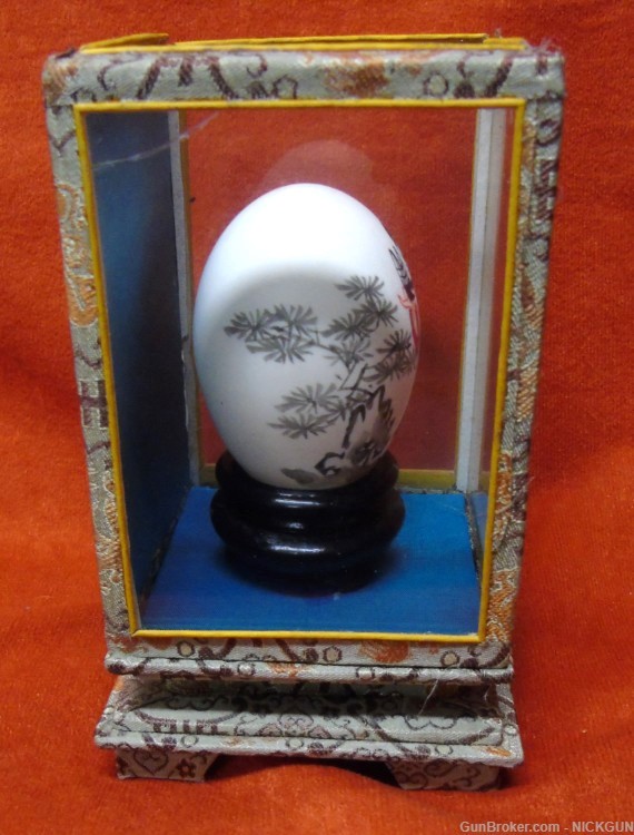Antique Chinese hand painted Egg of “Chang-O.”-img-4
