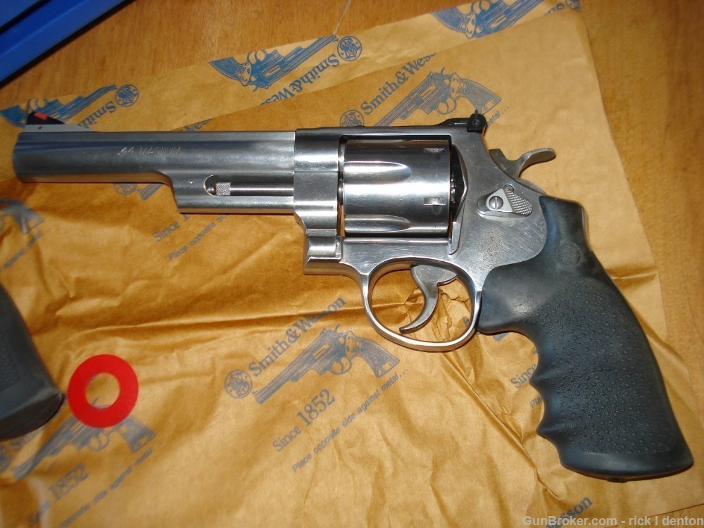Smith and Wesson 629-6    .44 Mag-img-2