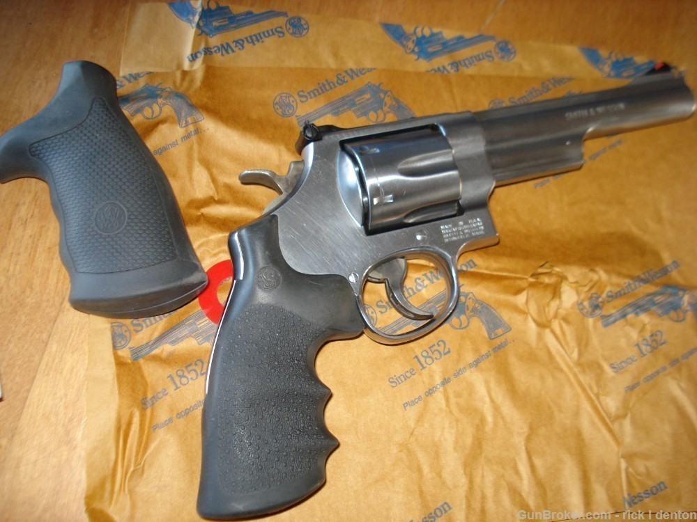 Smith and Wesson 629-6    .44 Mag-img-5