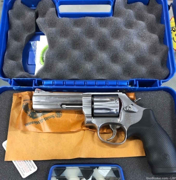 Smith & Wesson 686 Plus .357mag 4"Bbl 7-Shot-img-0