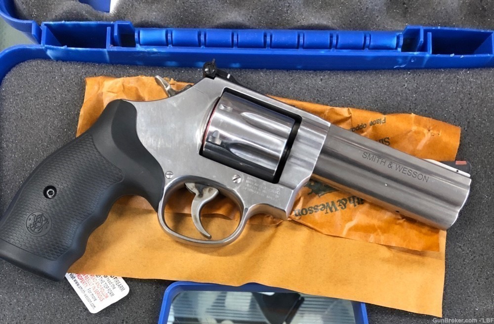 Smith & Wesson 686 Plus .357mag 4"Bbl 7-Shot-img-2