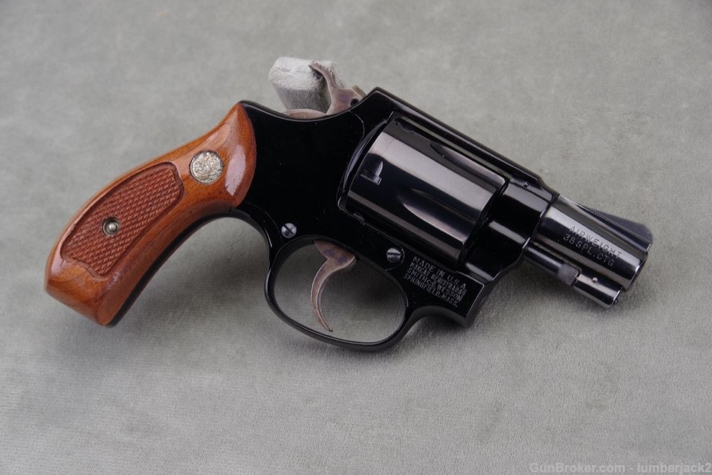 1983 Smith & Wesson 37 Airweight 38 Special 2'' Blue w Orig Box Papers 99%+-img-12