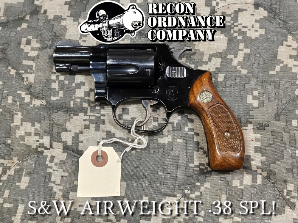 Smith & Wesson Model 37 Airweight Revolver! Nice early S&W .38 Special!-img-0