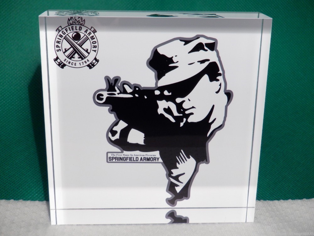 DECORATIVE SPRINGFIELD ARMORY "FIRST NAME SINCE 1794" ACRYLIC BLOCK DISPLAY-img-0