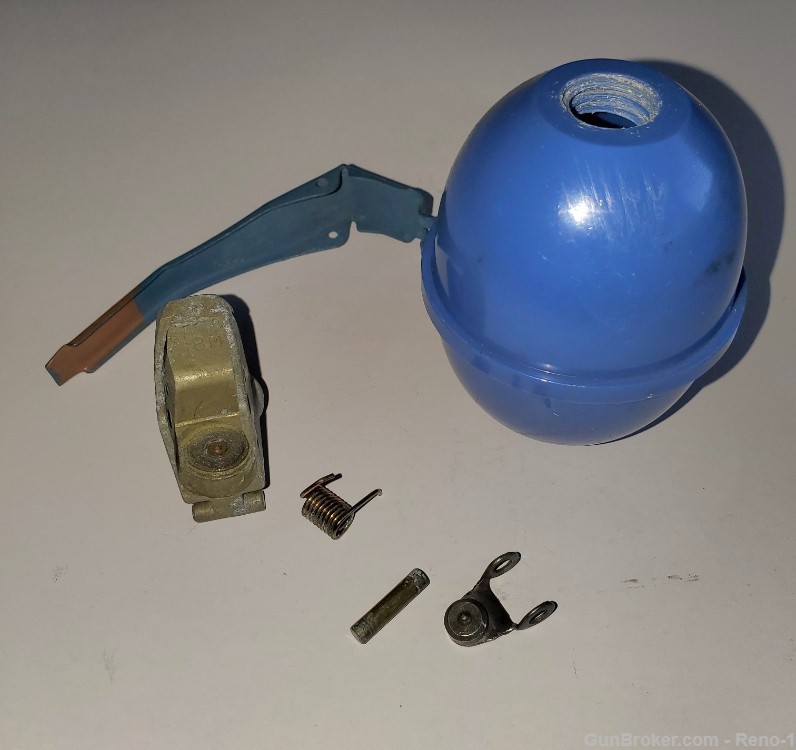 Inert Practice Grenade blue plastic with spoon, head and pin.-img-3