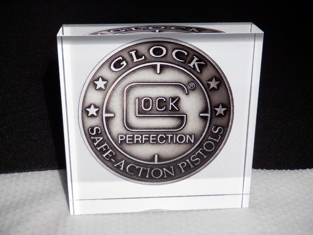 DECORATIVE  GLOCK PERFECTION EMBLEM  ACRYLIC BLOCK DISPLAY G-17- G-19-img-0
