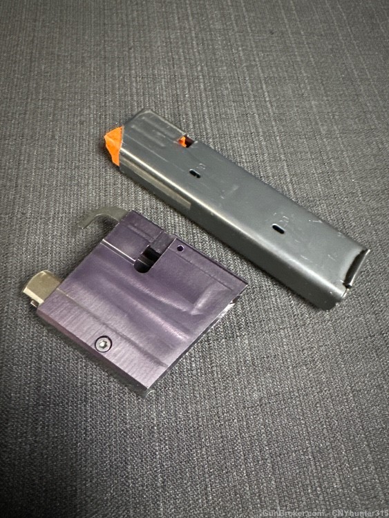 COLT AR 9mm MAG WELL ADAPTER WITH MAGAZINE -img-1