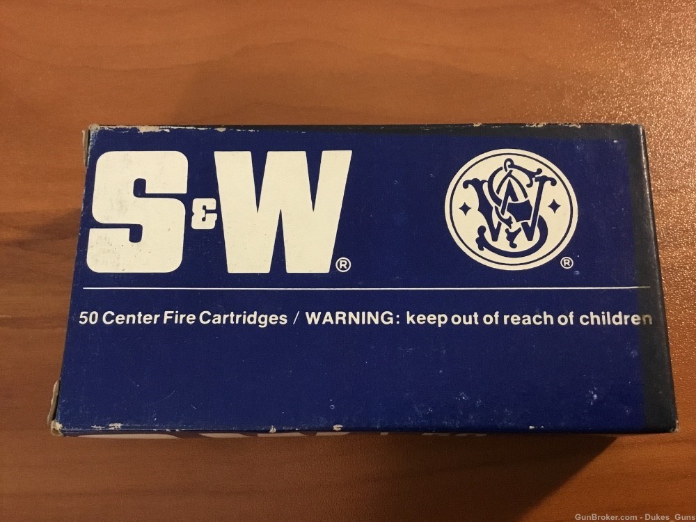 Smith & Wesson 9mm factory J.H.P. ammo MfG. 1972-1980 RARE!-img-1