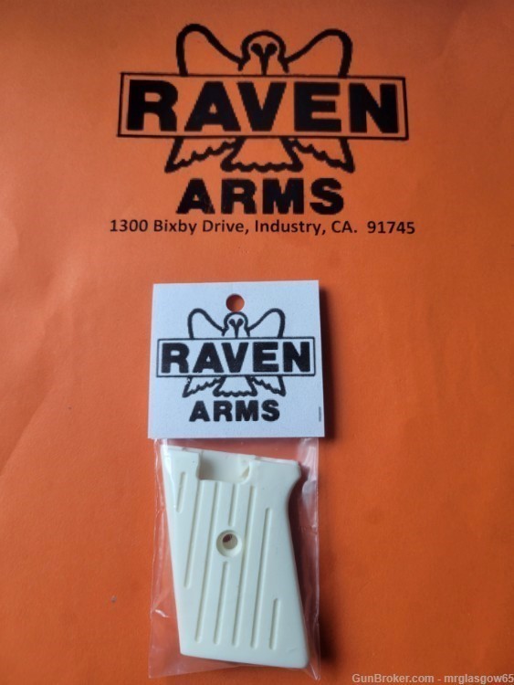 Raven / Phoenix Arms MP25, P25 Faux Bone/Ivory Grooved Grips (Lg Safety)-img-0