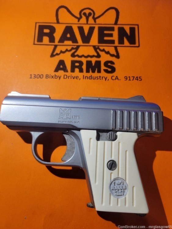 Raven / Phoenix Arms MP25, P25 Grooved Grips w/medallions (Lg Safety)-img-3