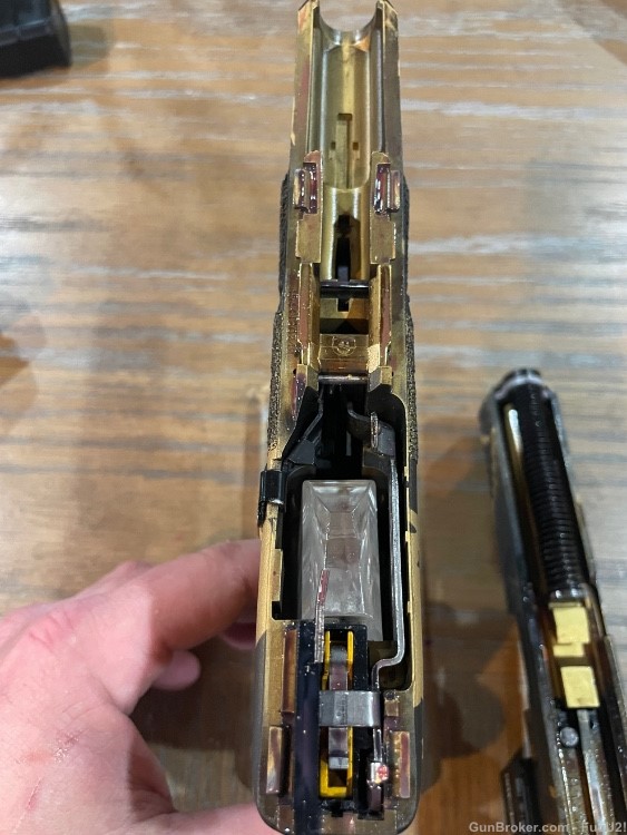 Agency Arms Glock 17 (Gen 3) - Gold Multi Cam-img-6