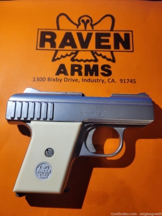 Raven / Phoenix Arms MP25, P25 Smooth Grips w/medallions (Lg Safety)-img-3