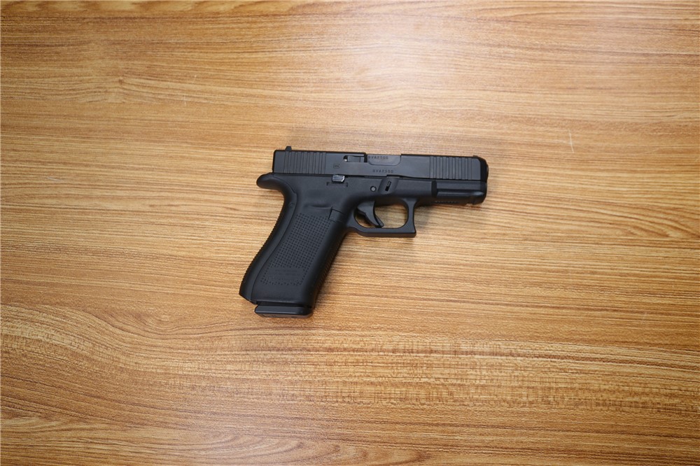 Glock 45 9mm 4" Barrel 1 Mag 17 Rounds-img-1