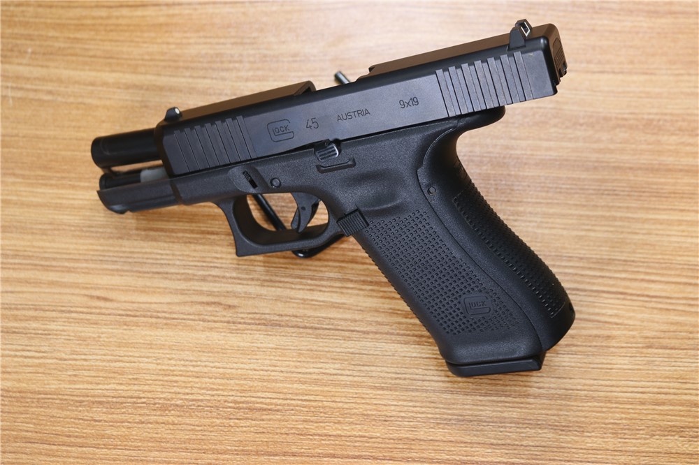 Glock 45 9mm 4" Barrel 1 Mag 17 Rounds-img-9