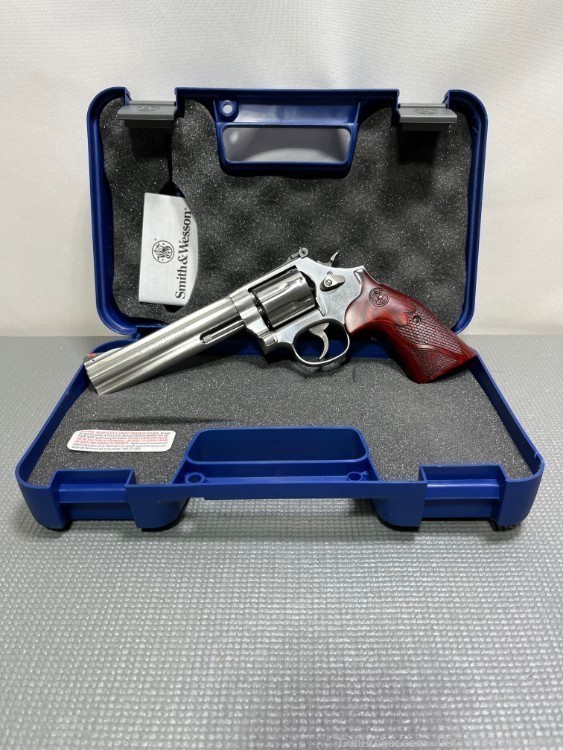 New Smith & Wesson 686 Plus Deluxe, 357 Magnum, 7rds, 6” Barrel-img-9