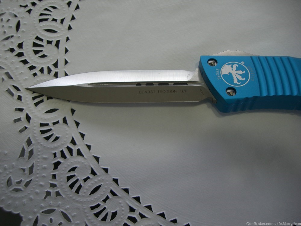 Microtech Combat Troodon D/E Turquoise Satin Standard 142-4 TQ-img-4
