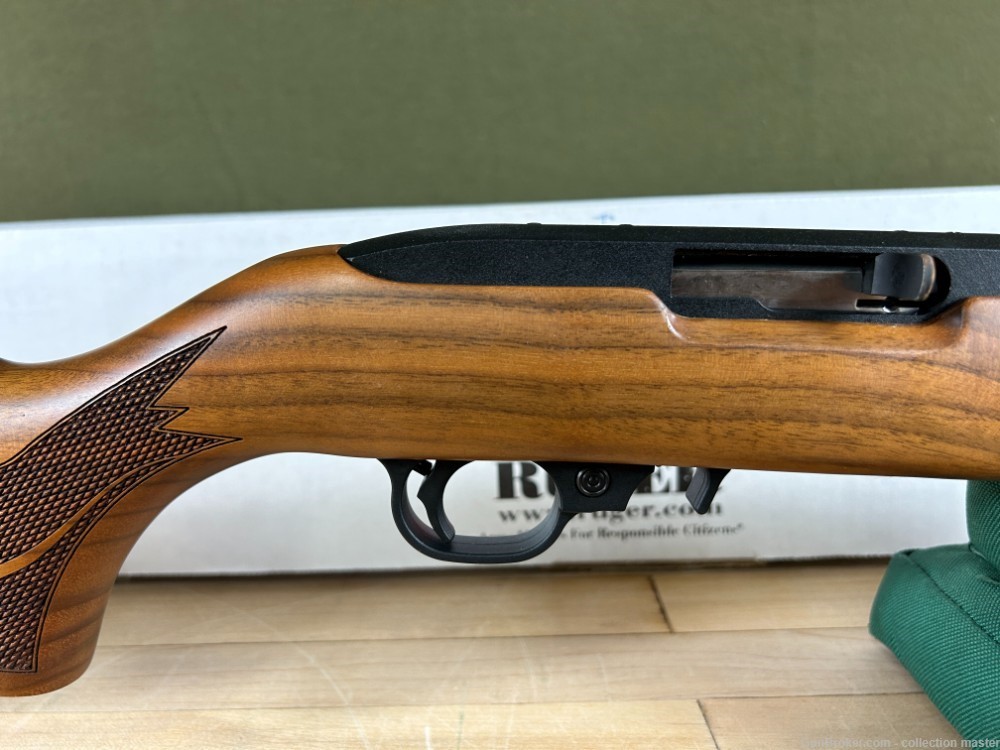 Ruger 10/22 Rifle As New LNIB Special Edition 22 LR SKU 01221 Nice Wood -img-17