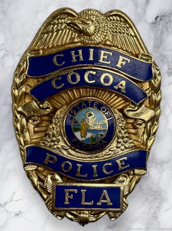 GA-REL State Of Florida Chief Cocoa Eagle Obsolete Police Badge-img-0