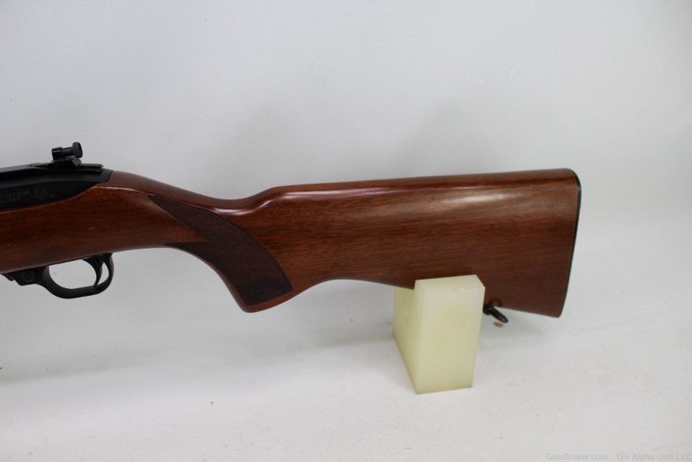 Ruger 10-22 Carbine Early rifle checkered wood-img-17