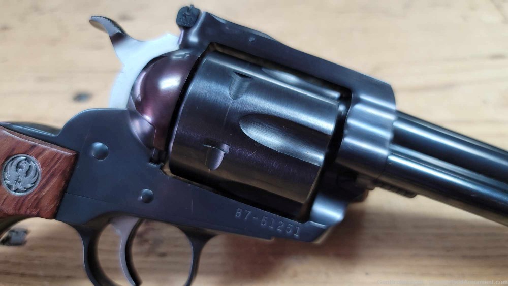 Ruger New Model Super Blackhawk .44 magnum revolver -img-2