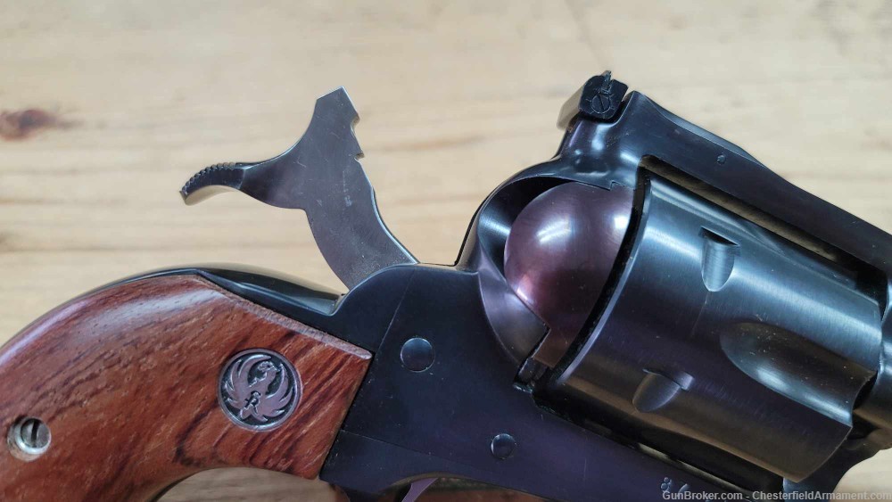Ruger New Model Super Blackhawk .44 magnum revolver -img-23